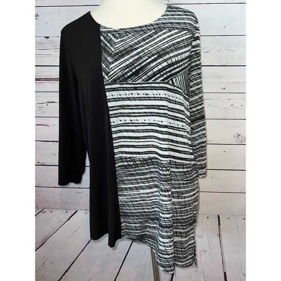 Chicos Easywear Abstract Tunic Top 2 Large Shirt Blouse Asymmetrical Slinky - Picture 3 of 9